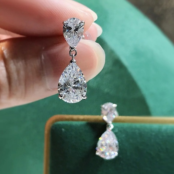 NEW SILVER DIAMONDS EARRINGS - Picture 1 of 7